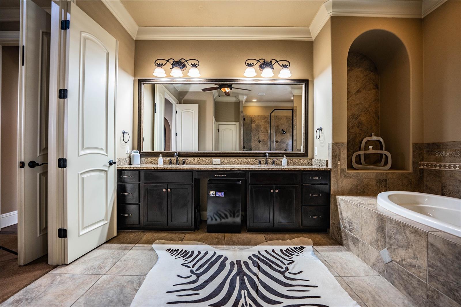 Image 14 of 54 For 6739 Eagle Ridge Boulevard