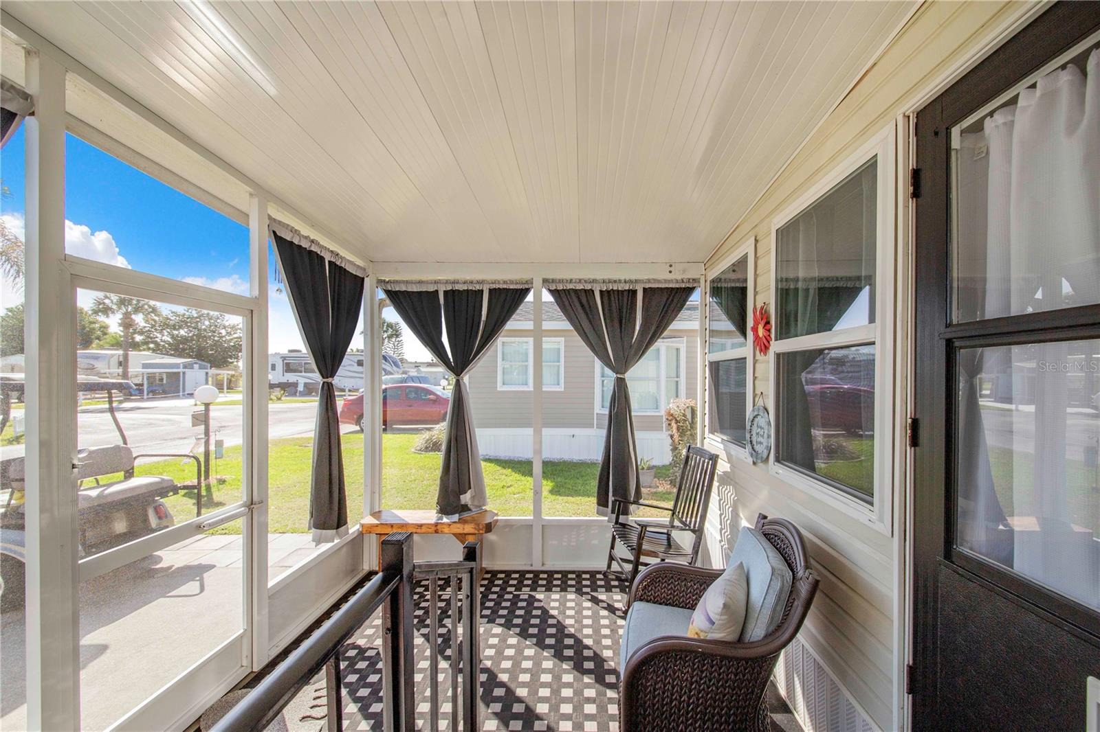 Image 22 of 39 For 475 Pine Loop