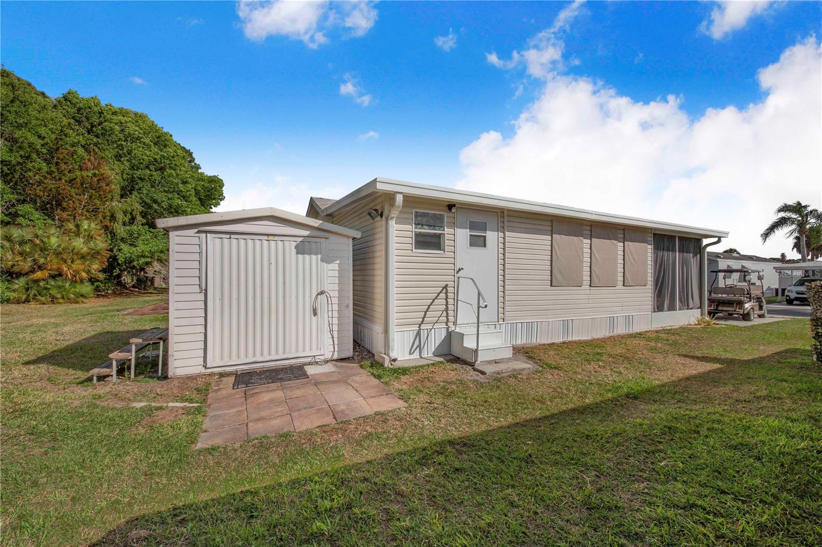 Image 5 of 39 For 475 Pine Loop