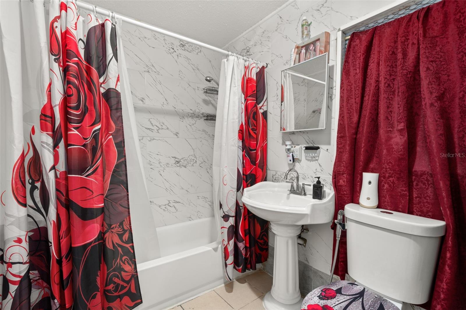 Image 19 of 38 For 113 Anderson Street