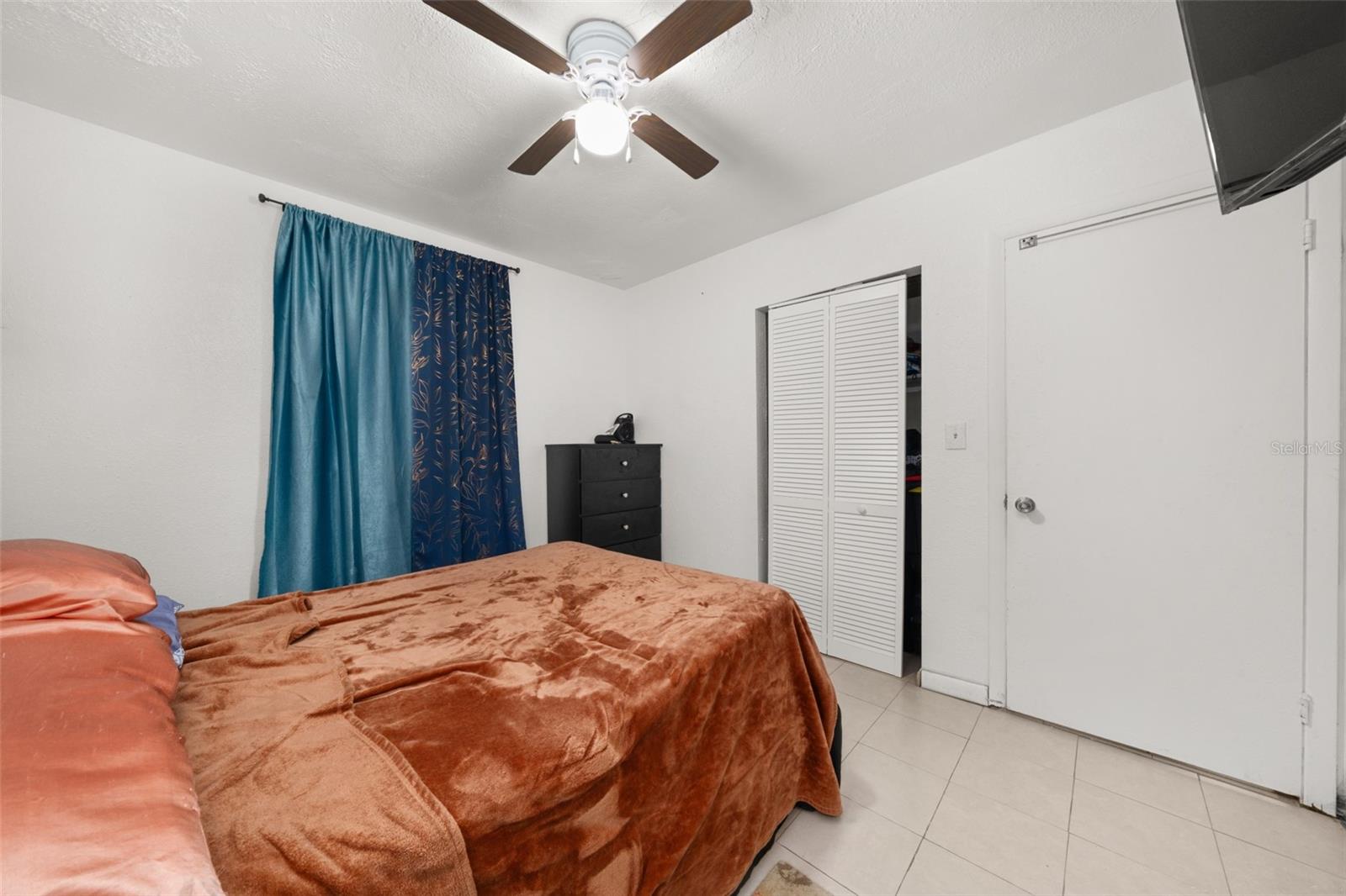 Image 27 of 38 For 113 Anderson Street