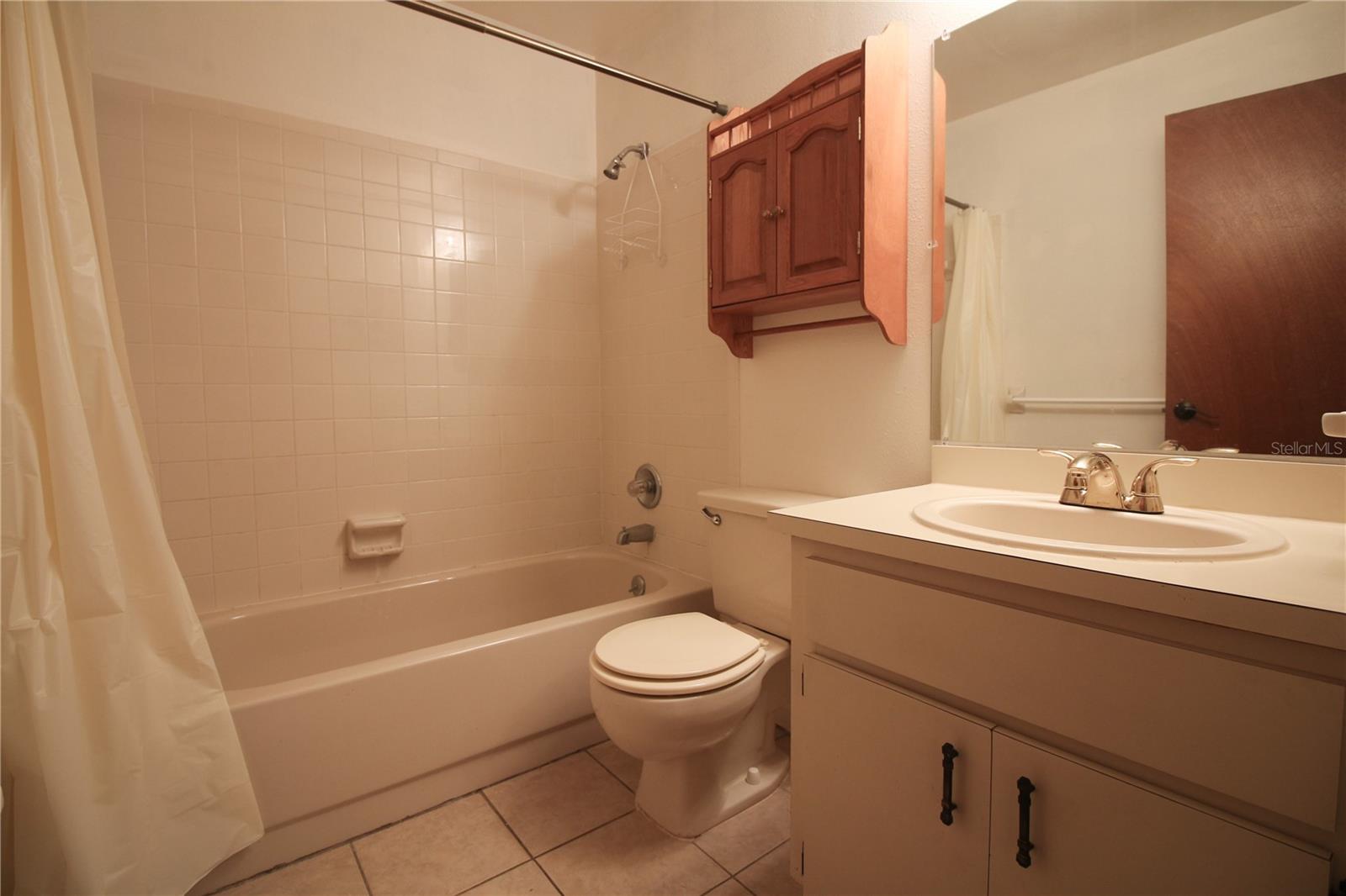 Image 13 of 15 For 1040 Harden Court