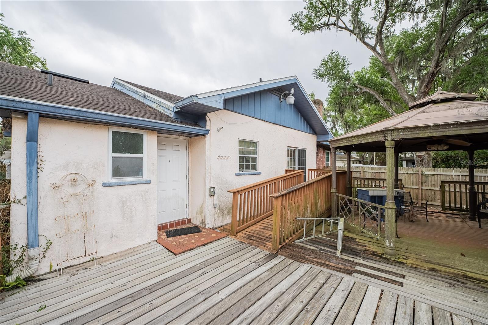 Image 37 of 48 For 315 Oak Drive