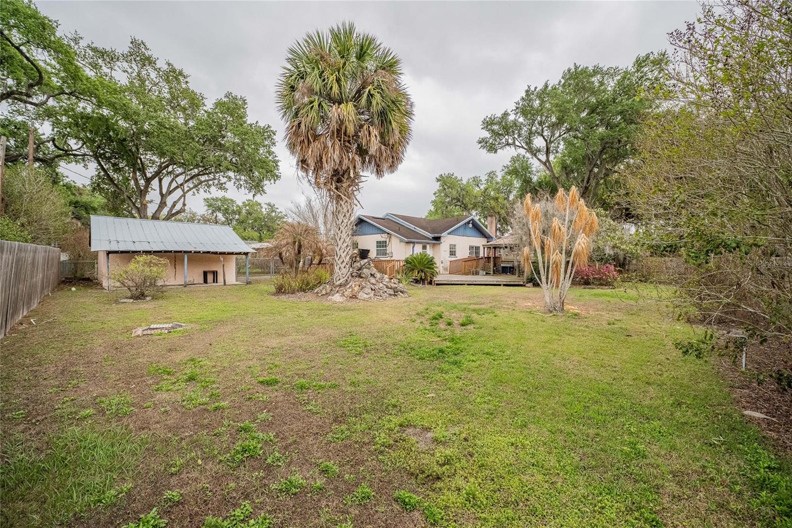 Image 39 of 48 For 315 Oak Drive