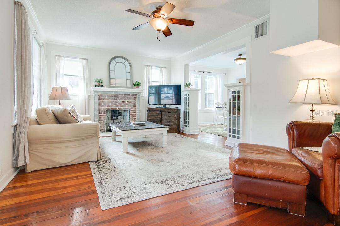 Image 11 of 49 For 706 Patterson Street