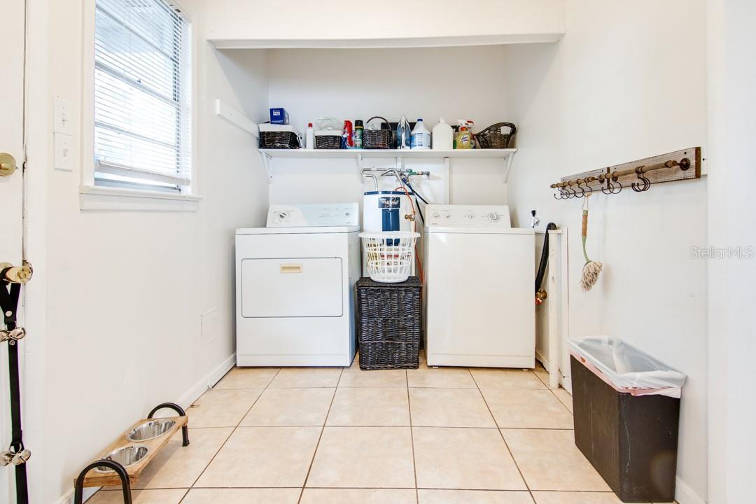 Image 22 of 49 For 706 Patterson Street