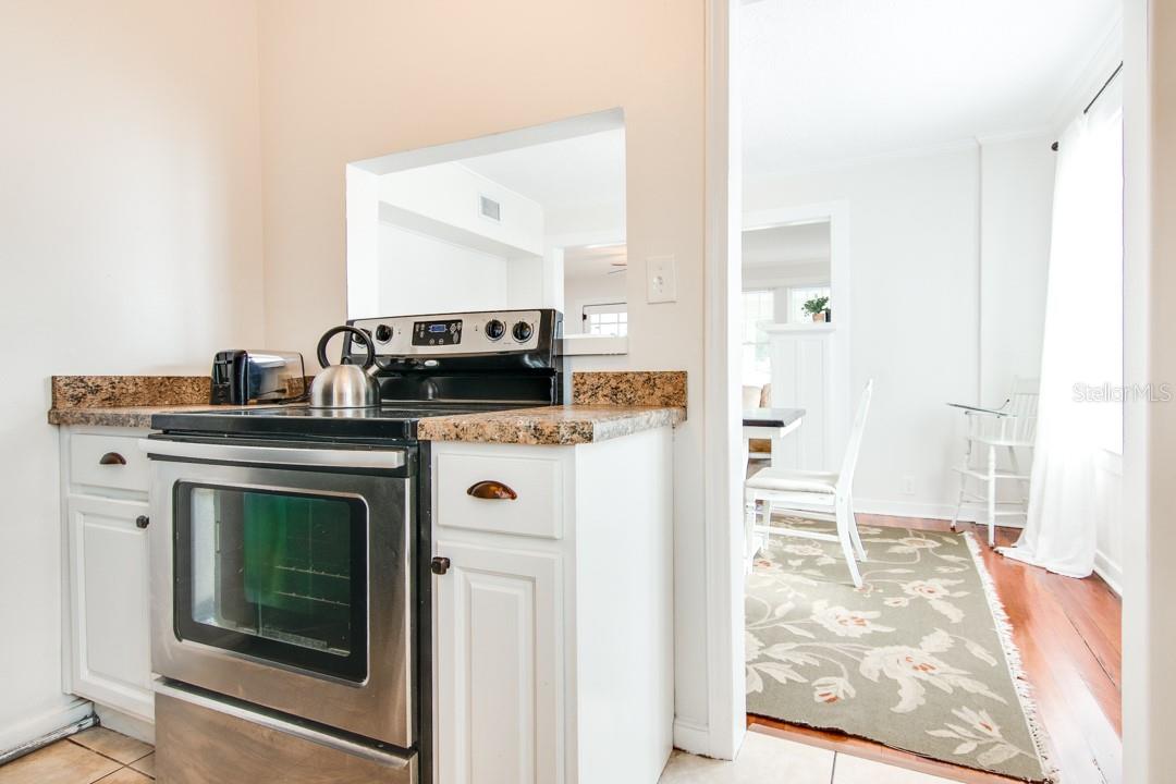 Image 26 of 49 For 706 Patterson Street