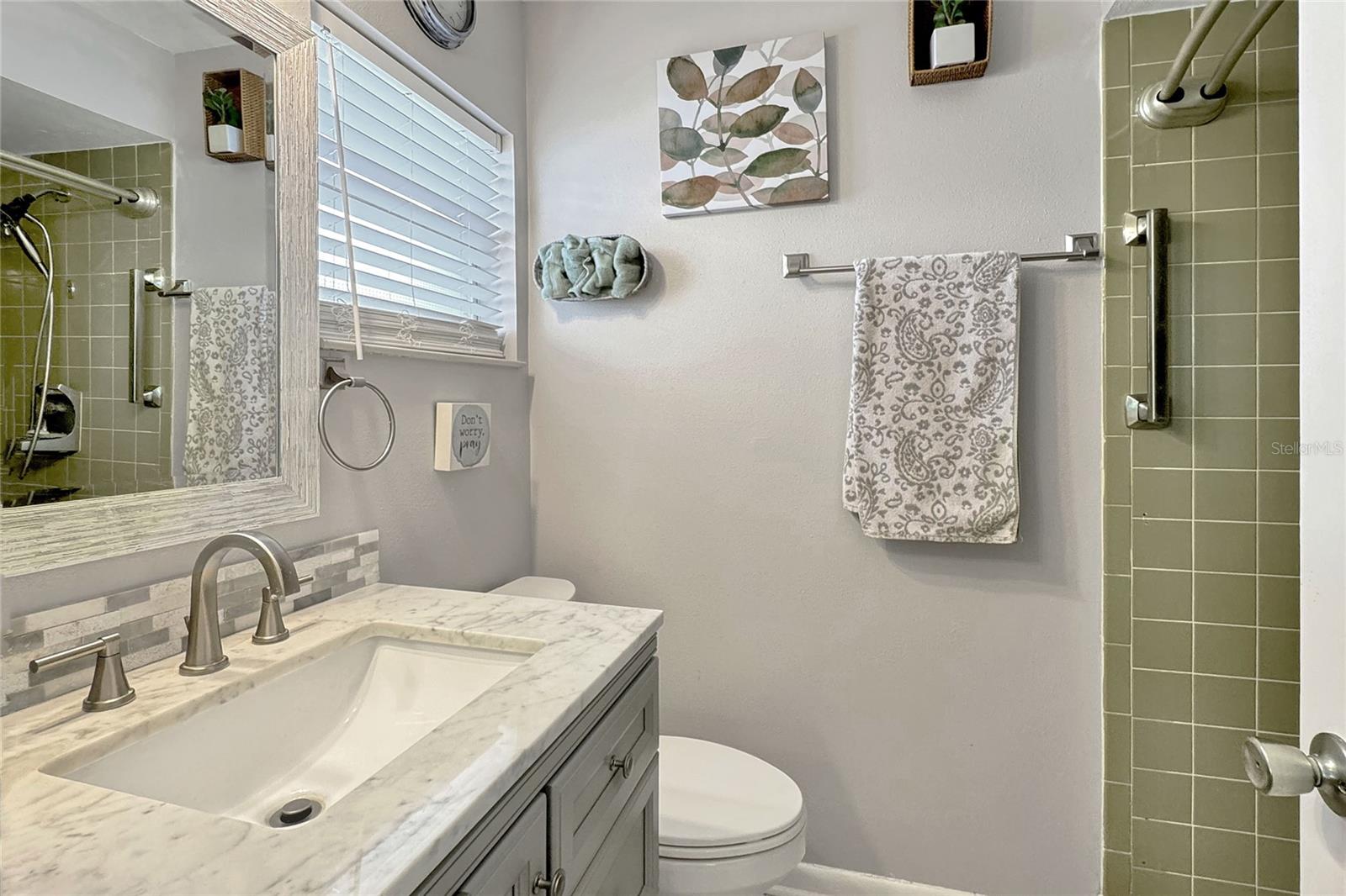 Image 14 of 31 For 3515 Amity Avenue 3515