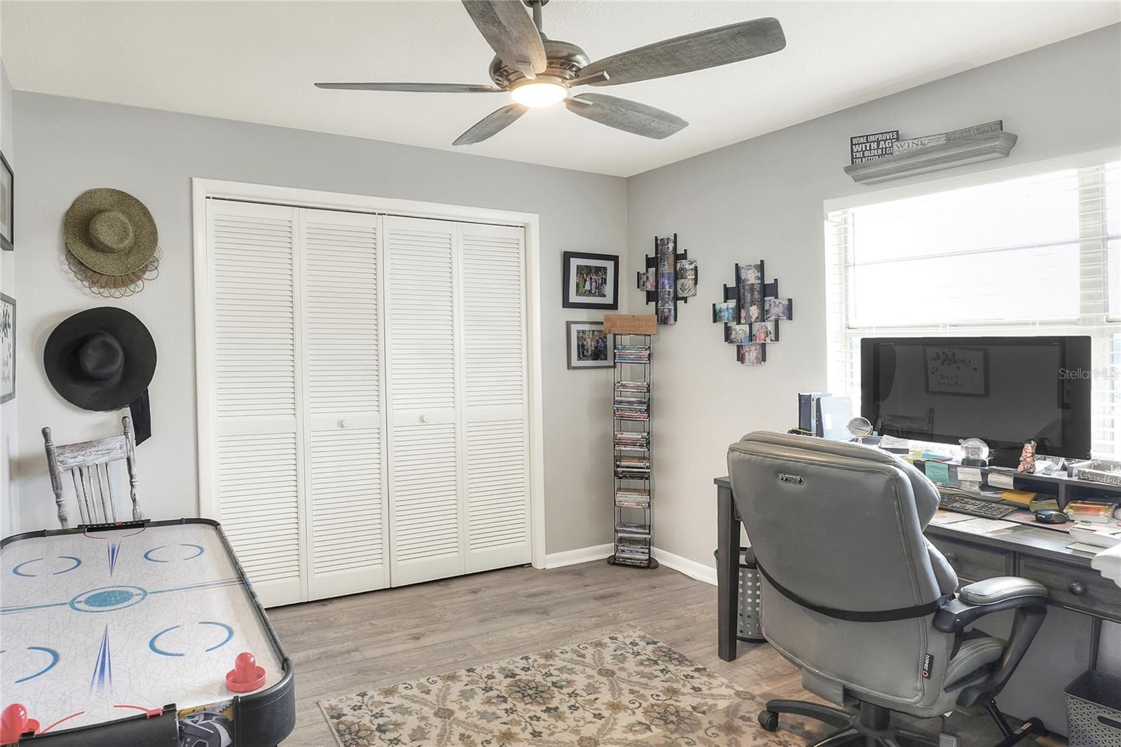 Image 16 of 31 For 3515 Amity Avenue 3515