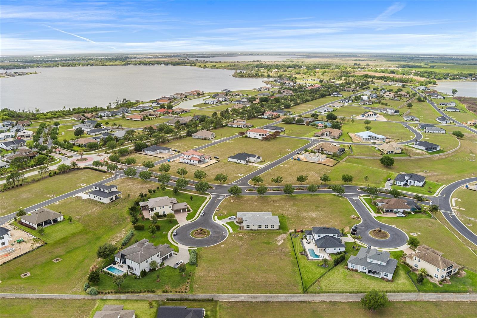 Image 5 of 8 For 200 Caladonia Court