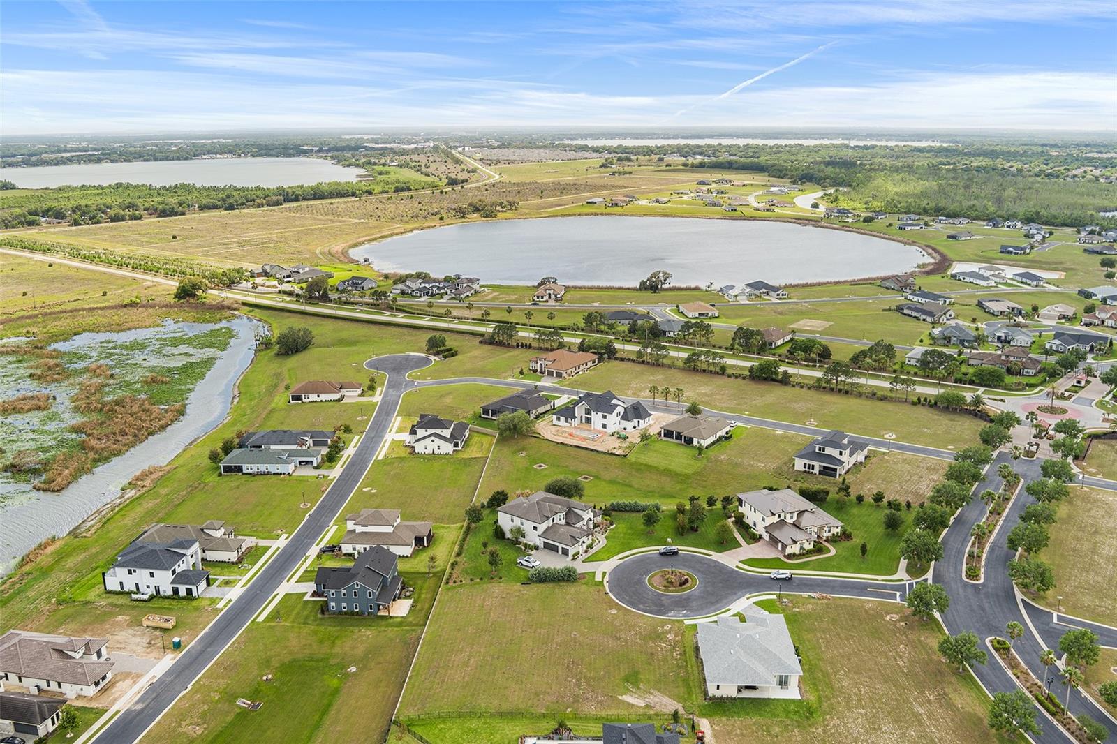 Image 6 of 8 For 200 Caladonia Court