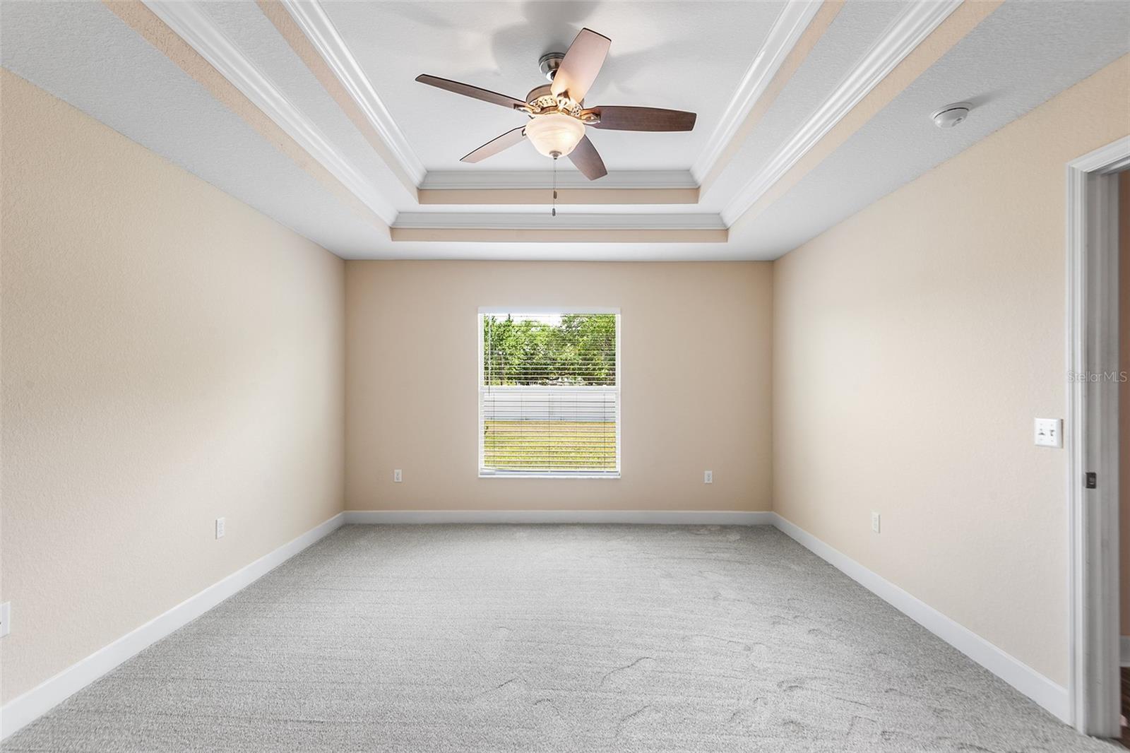 Image 20 of 31 For 2037 Lakeridge Drive