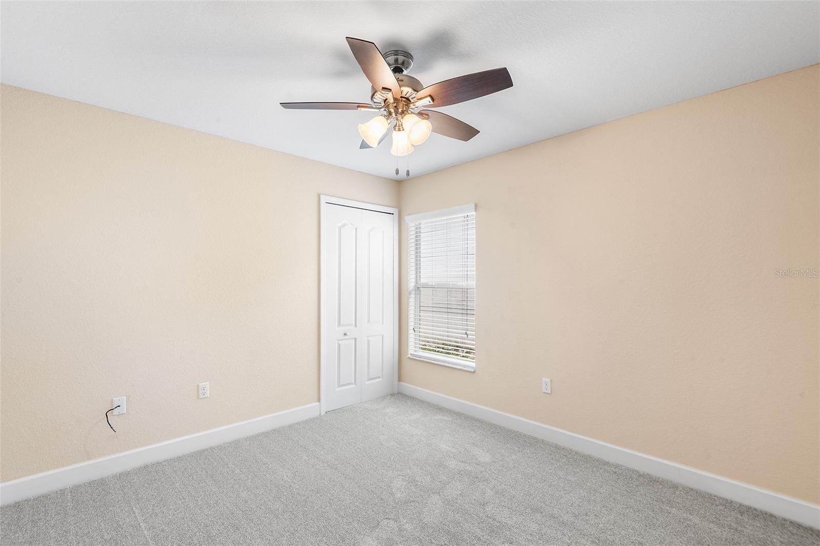 Image 23 of 31 For 2037 Lakeridge Drive