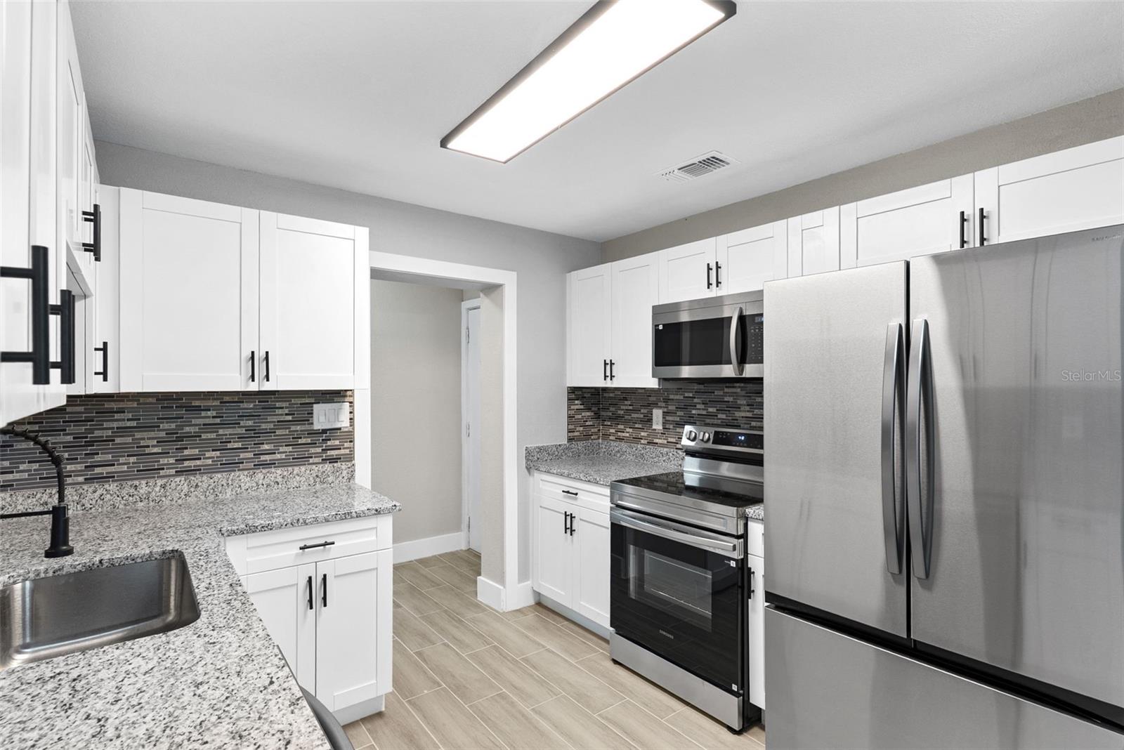 Image 11 of 30 For 3396 Avenue U Nw
