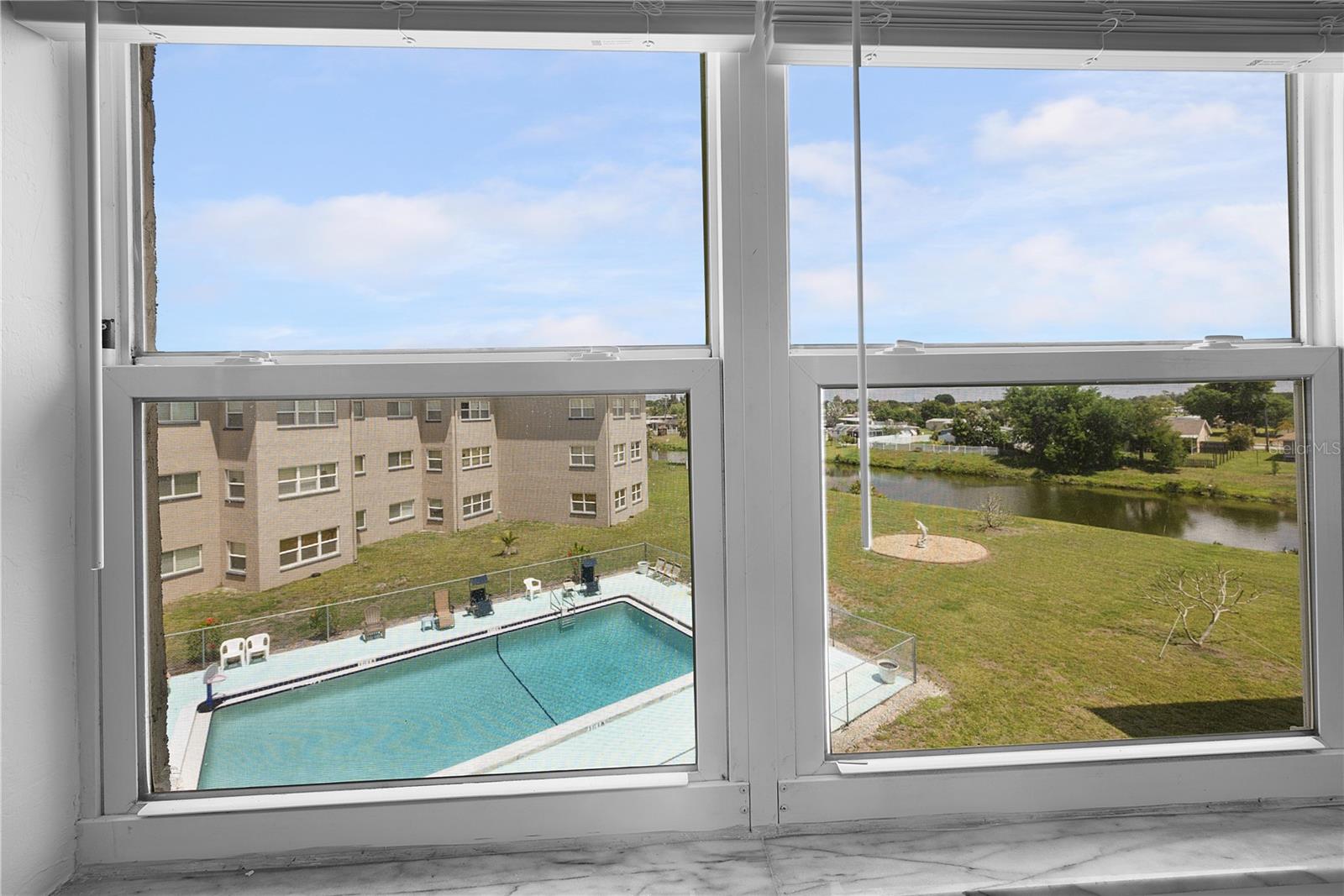 Image 11 of 29 For 3100 Harbor Boulevard 312