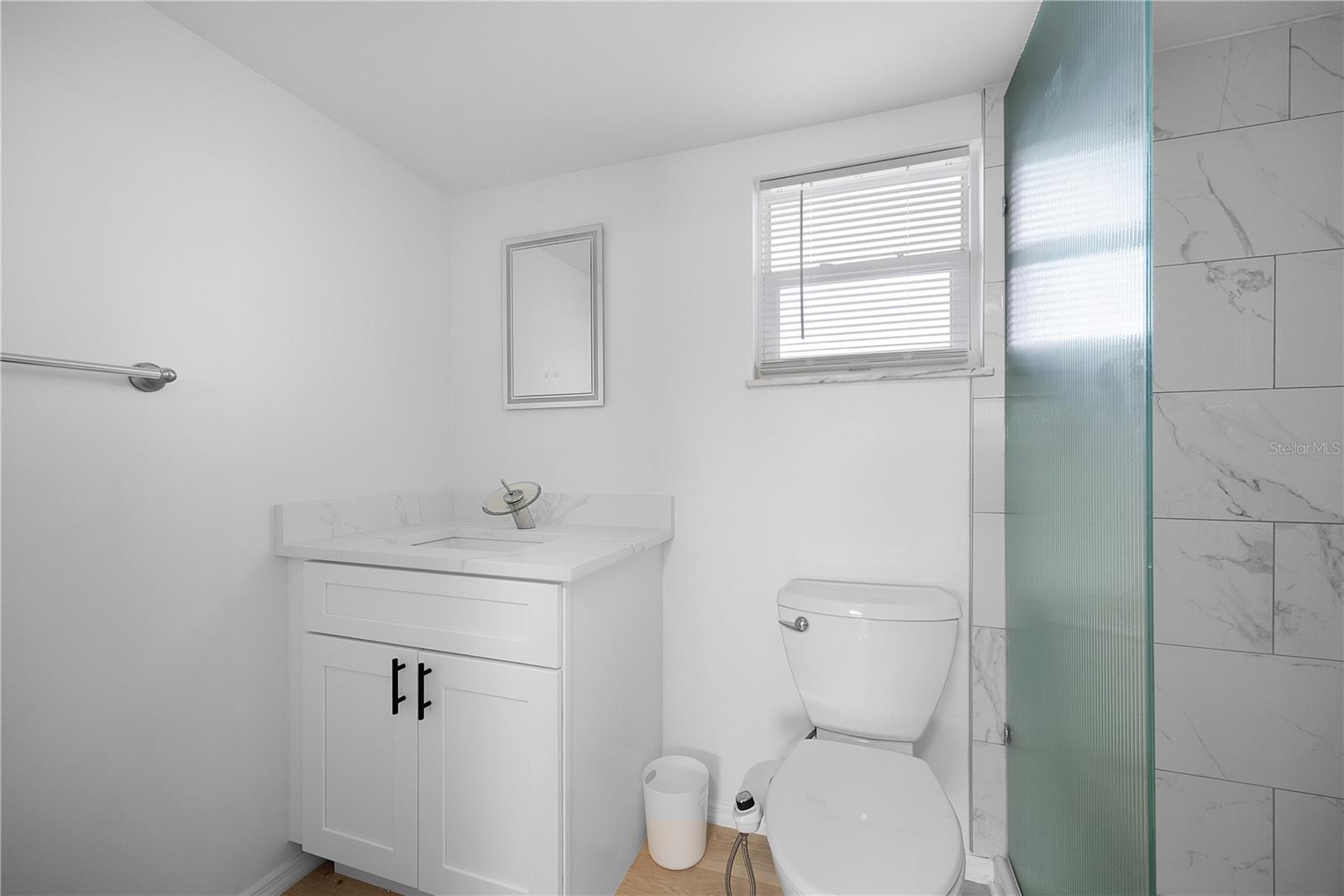 Image 18 of 29 For 3100 Harbor Boulevard 312