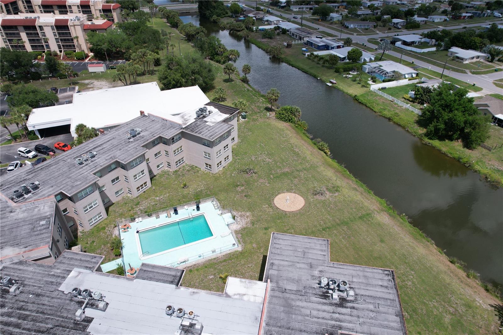 Image 26 of 29 For 3100 Harbor Boulevard 312