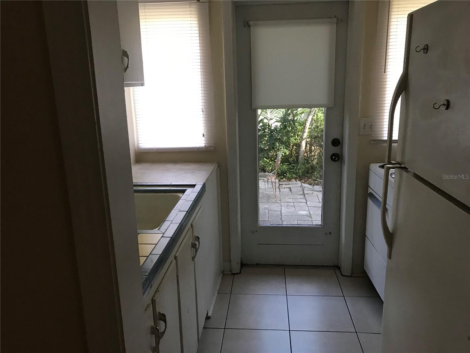 Image 5 of 9 For 118 Riggins Street