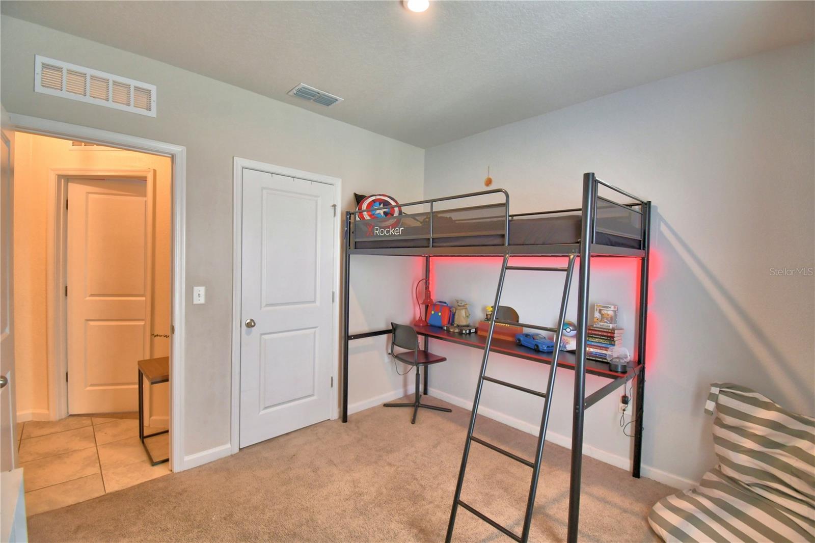 Image 11 of 58 For 542 Eagle Landing Boulevard