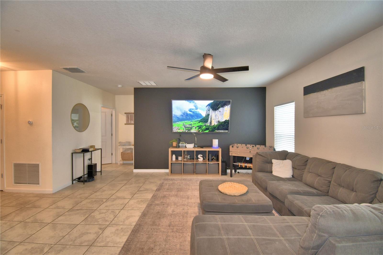 Image 24 of 58 For 542 Eagle Landing Boulevard