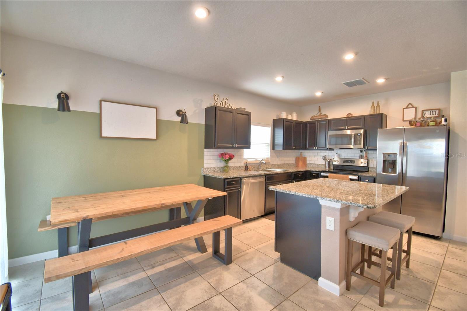 Image 25 of 58 For 542 Eagle Landing Boulevard