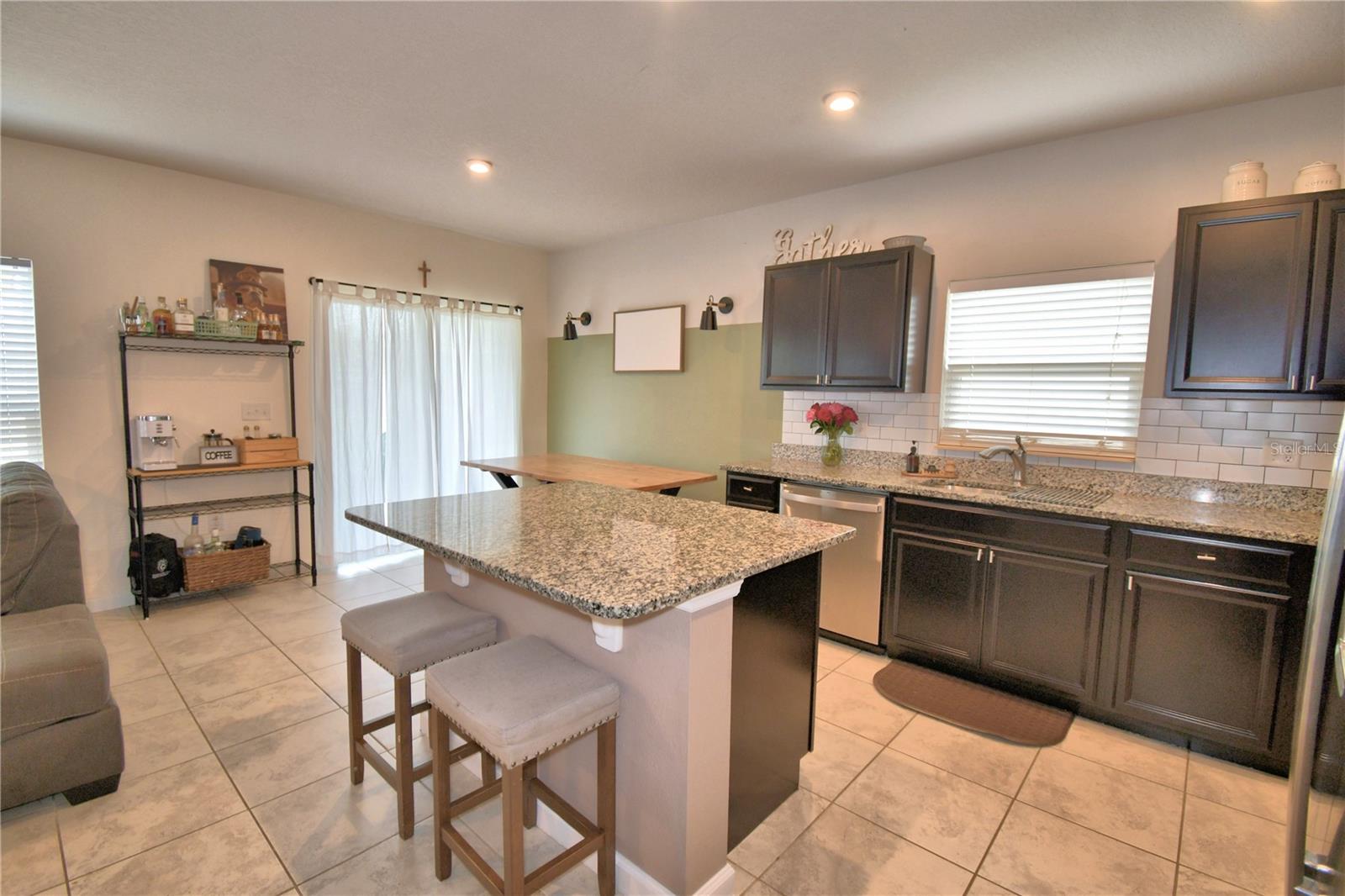 Image 26 of 58 For 542 Eagle Landing Boulevard