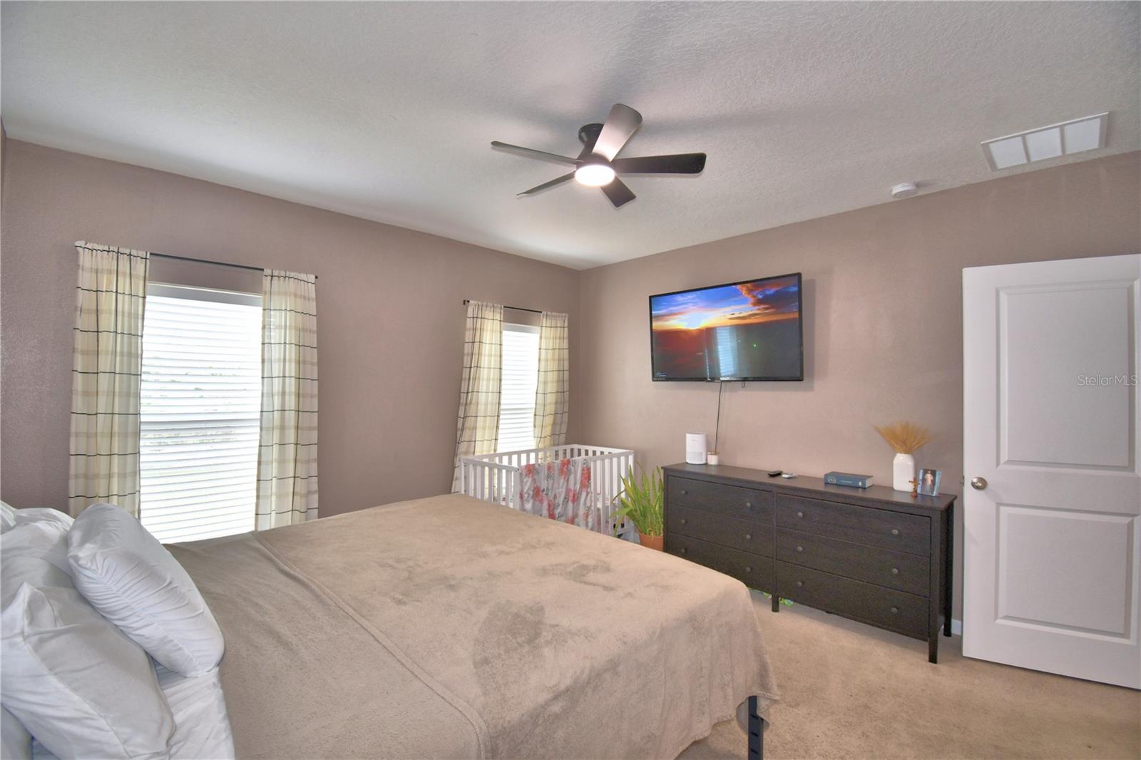 Image 35 of 58 For 542 Eagle Landing Boulevard