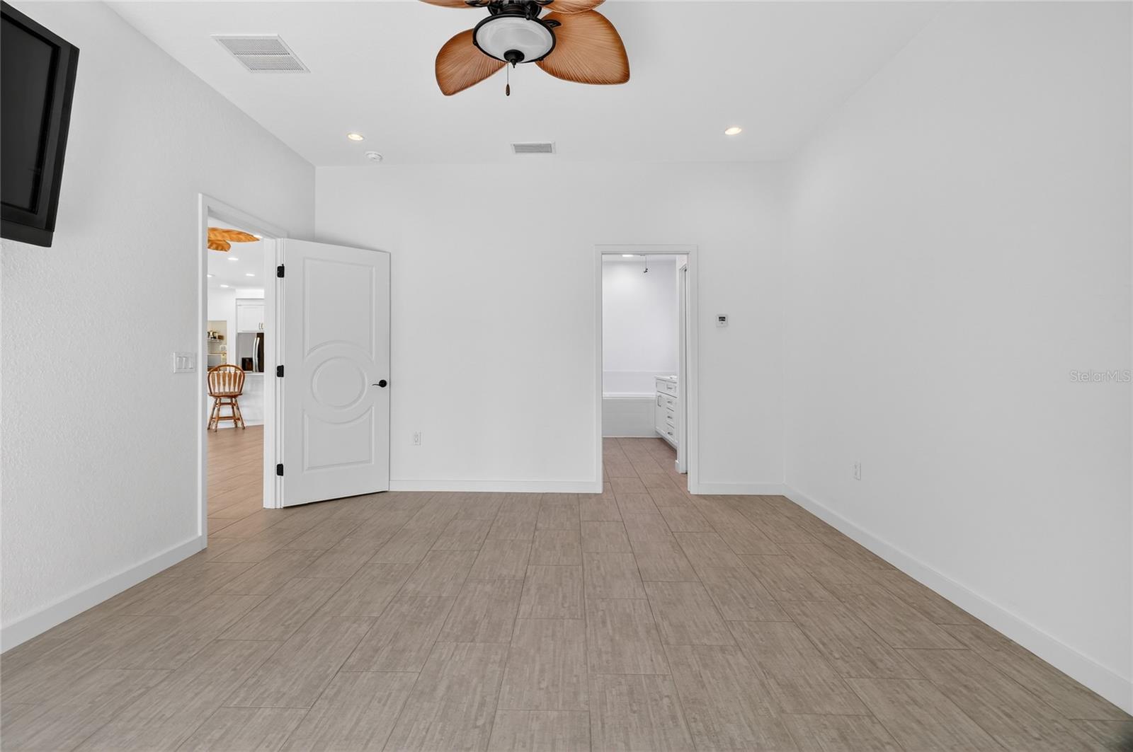 Image 40 of 86 For 4120 Limerick Drive