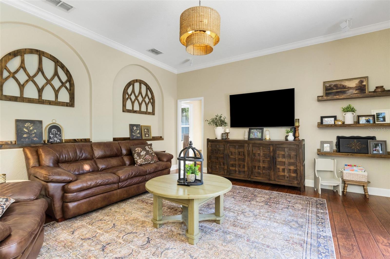 Image 15 of 44 For 5705 Vintage View Avenue