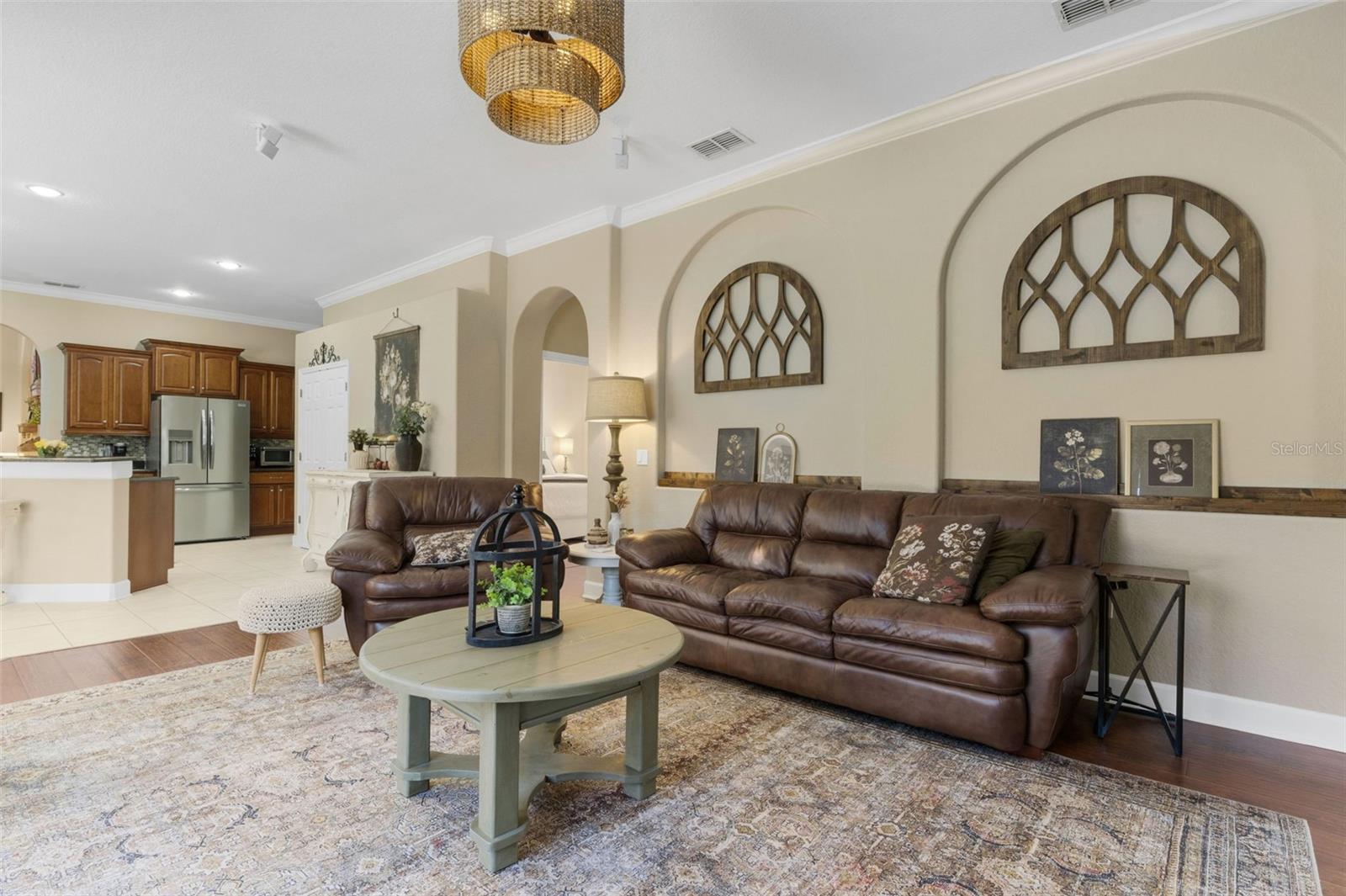 Image 16 of 44 For 5705 Vintage View Avenue