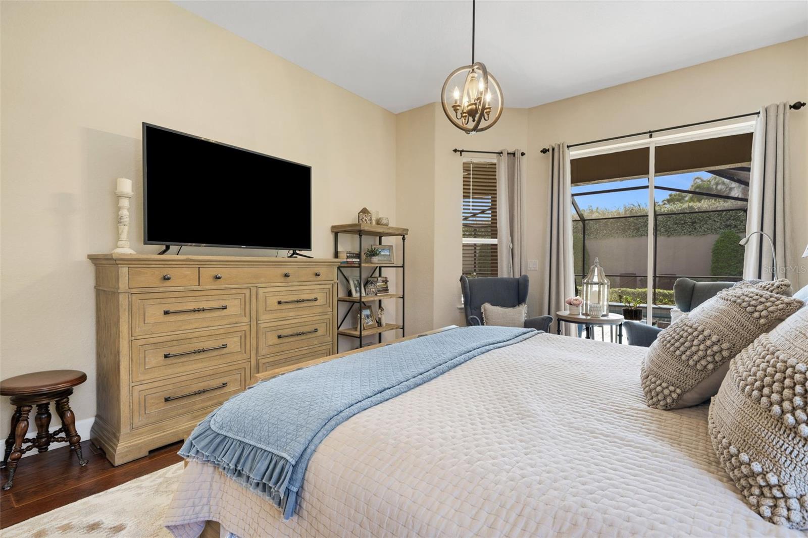 Image 4 of 44 For 5705 Vintage View Avenue