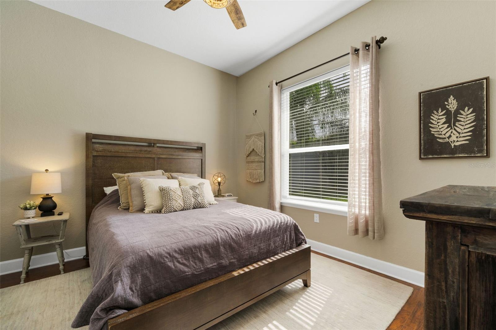 Image 9 of 44 For 5705 Vintage View Avenue