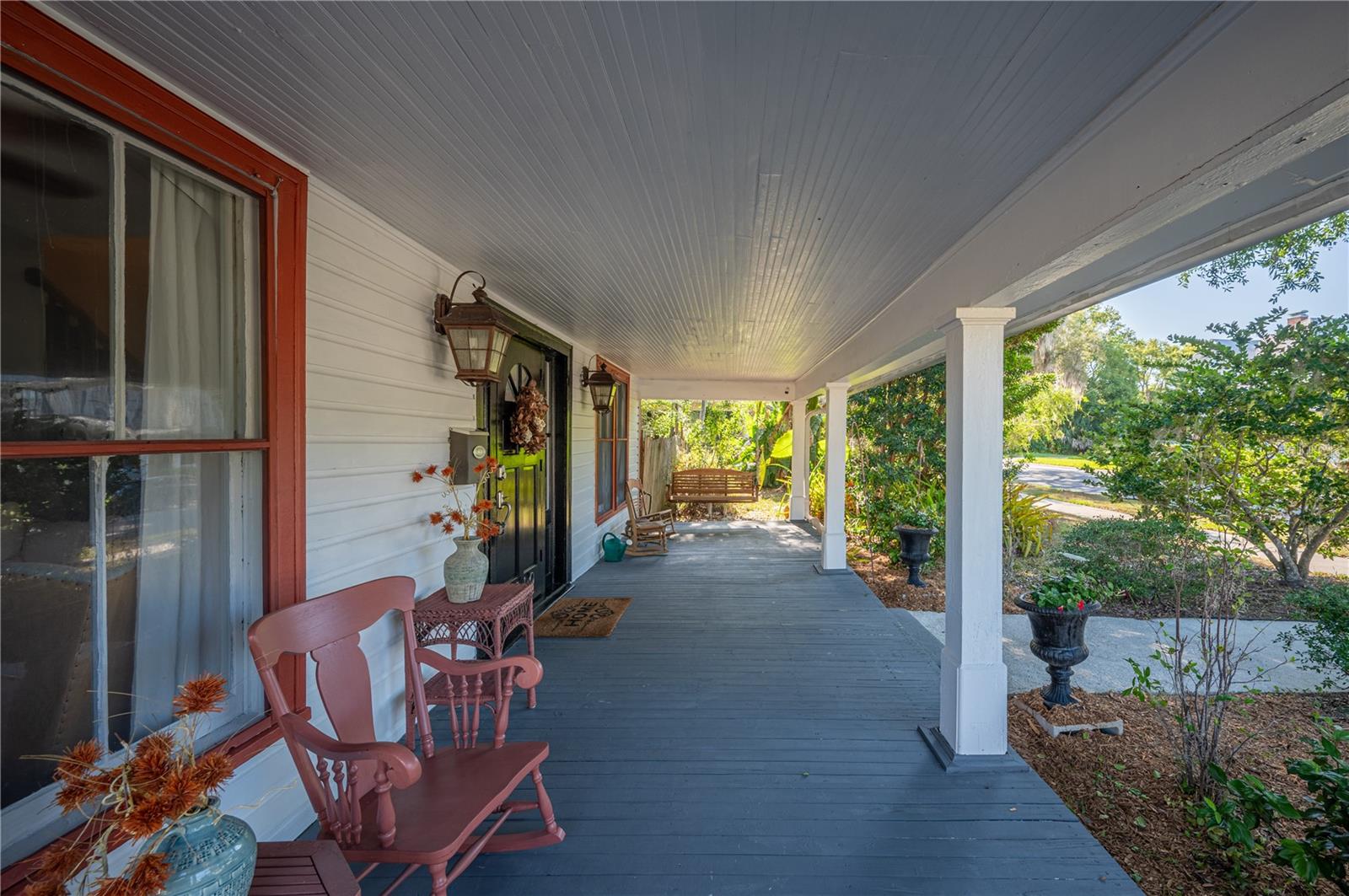 Image 3 of 46 For 810 Church Street