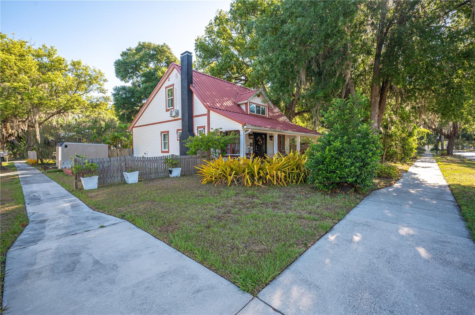 Image 41 of 46 For 810 Church Street