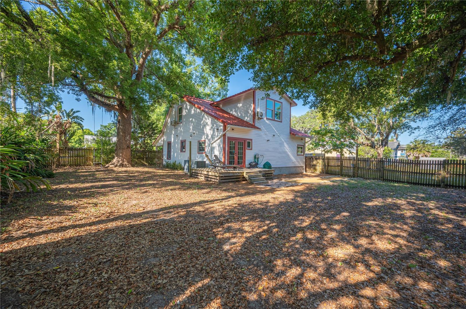 Image 44 of 46 For 810 Church Street