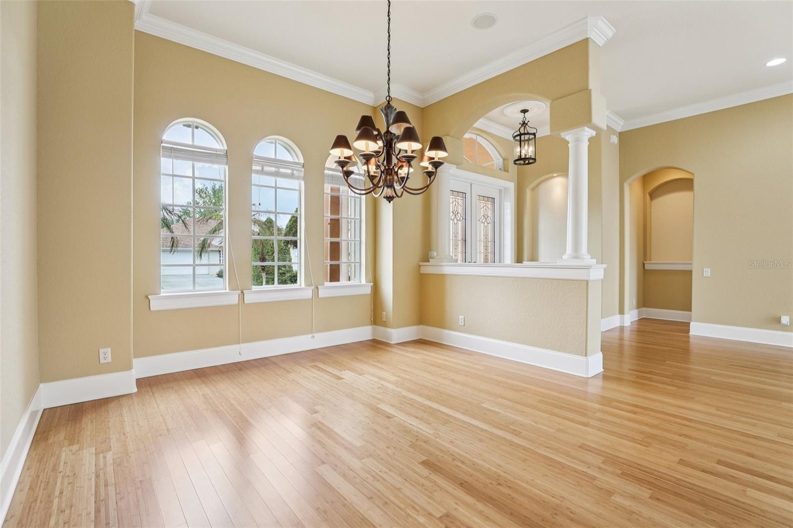 Image 11 of 67 For 5561 Pebble Beach Drive