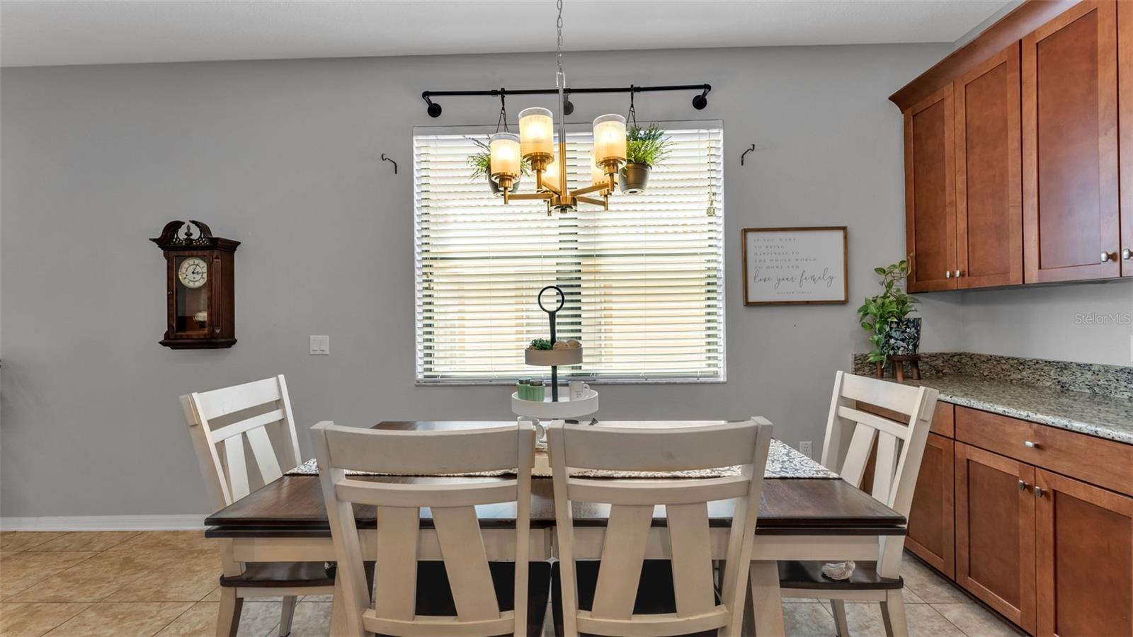 Image 12 of 61 For 1826 Altavista Circle