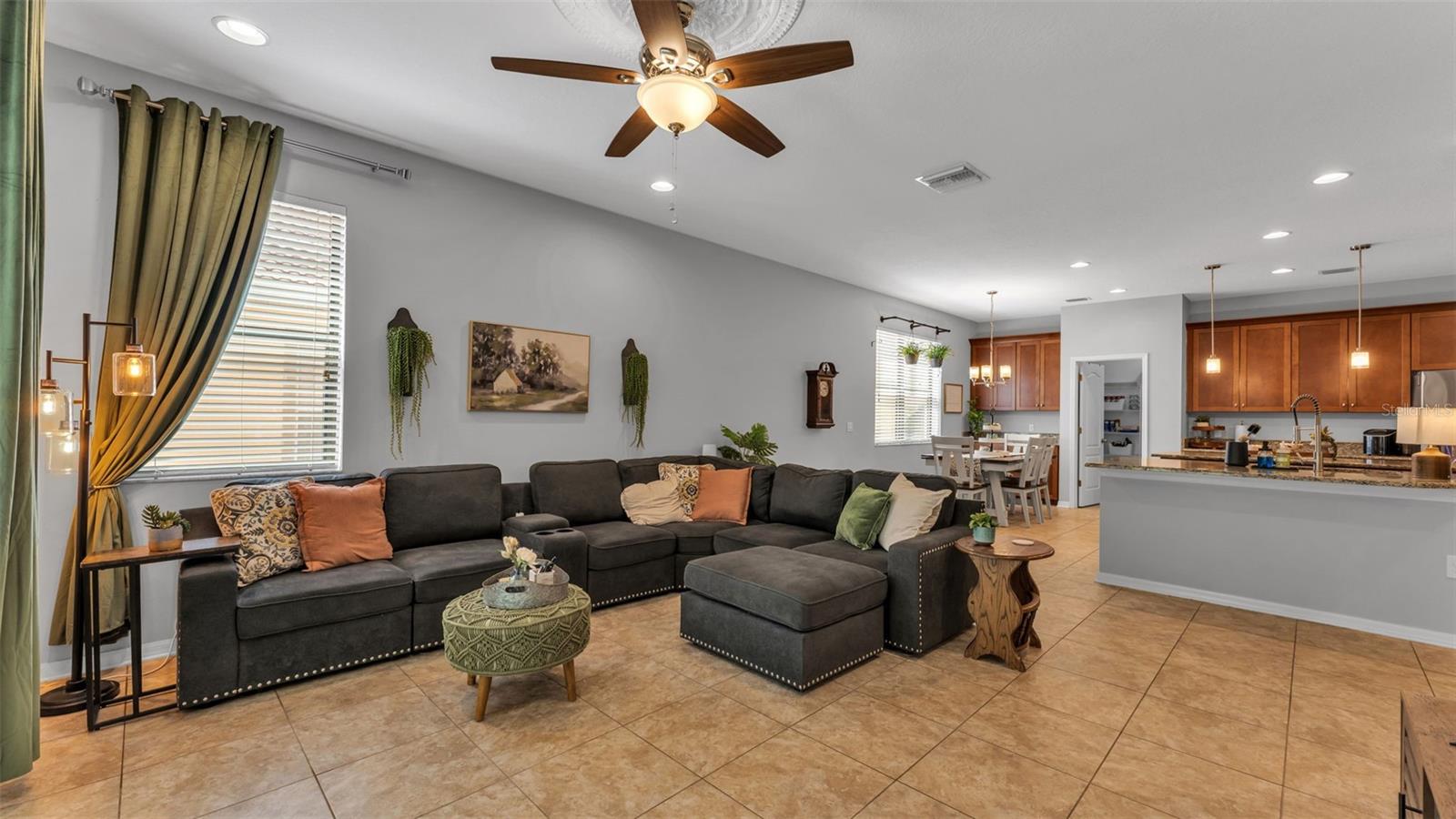 Image 15 of 61 For 1826 Altavista Circle