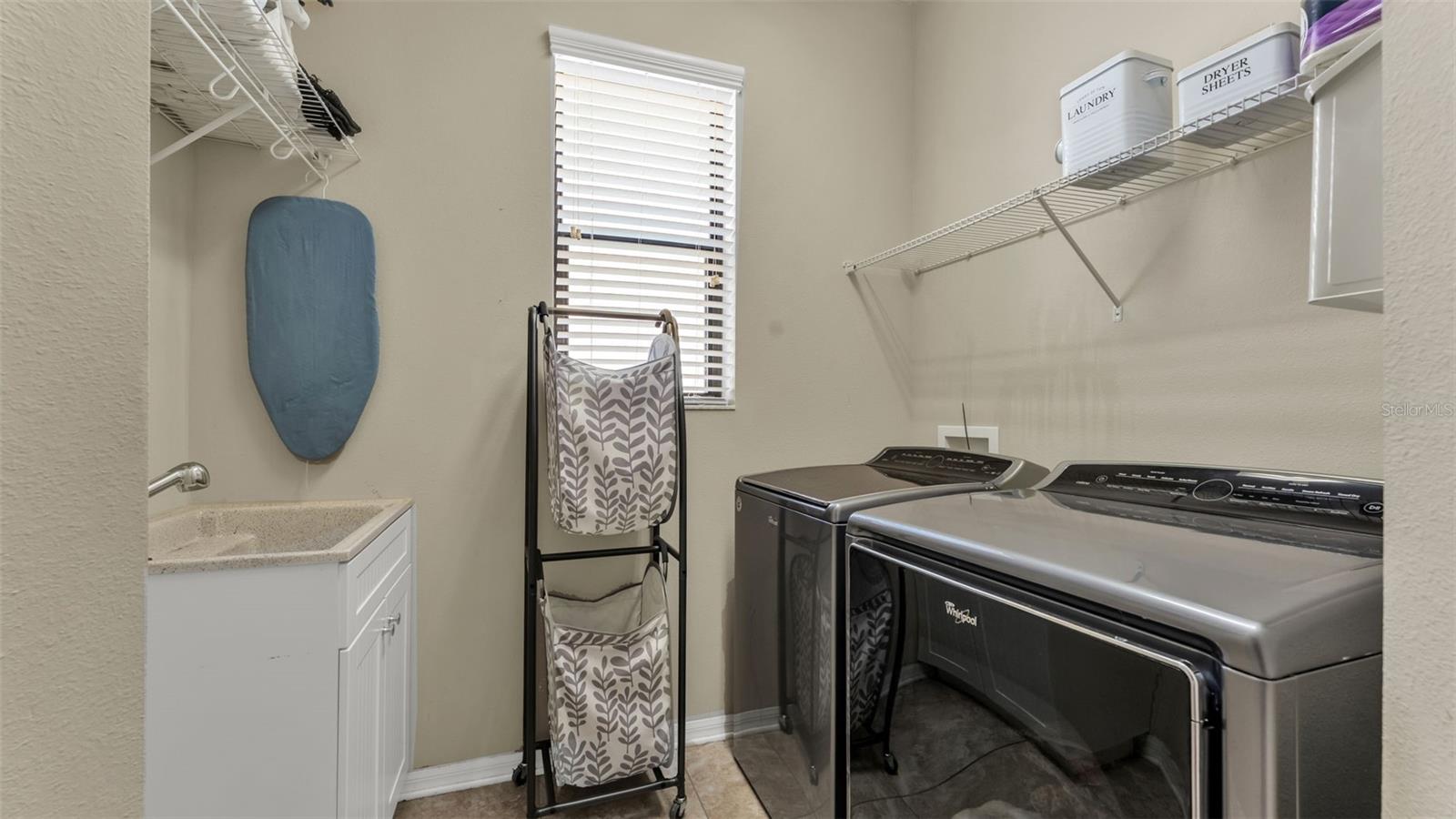 Image 27 of 61 For 1826 Altavista Circle