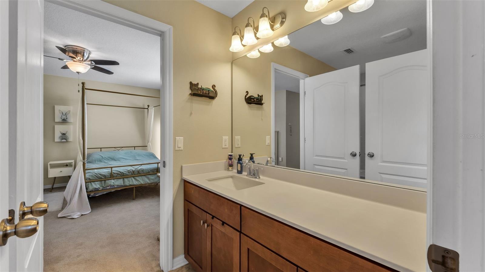 Image 37 of 61 For 1826 Altavista Circle