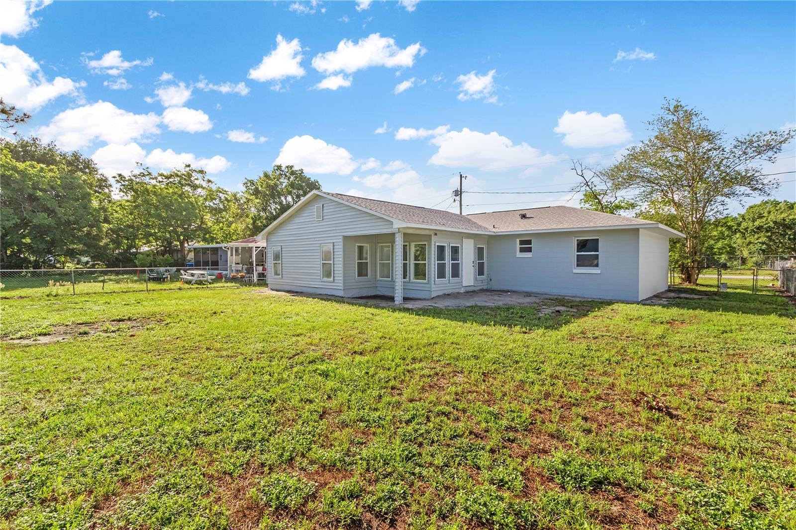 Image 26 of 33 For 426 Bascom Court