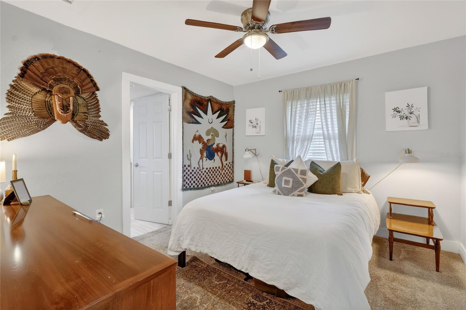 Image 14 of 36 For 1041 Dakota Avenue