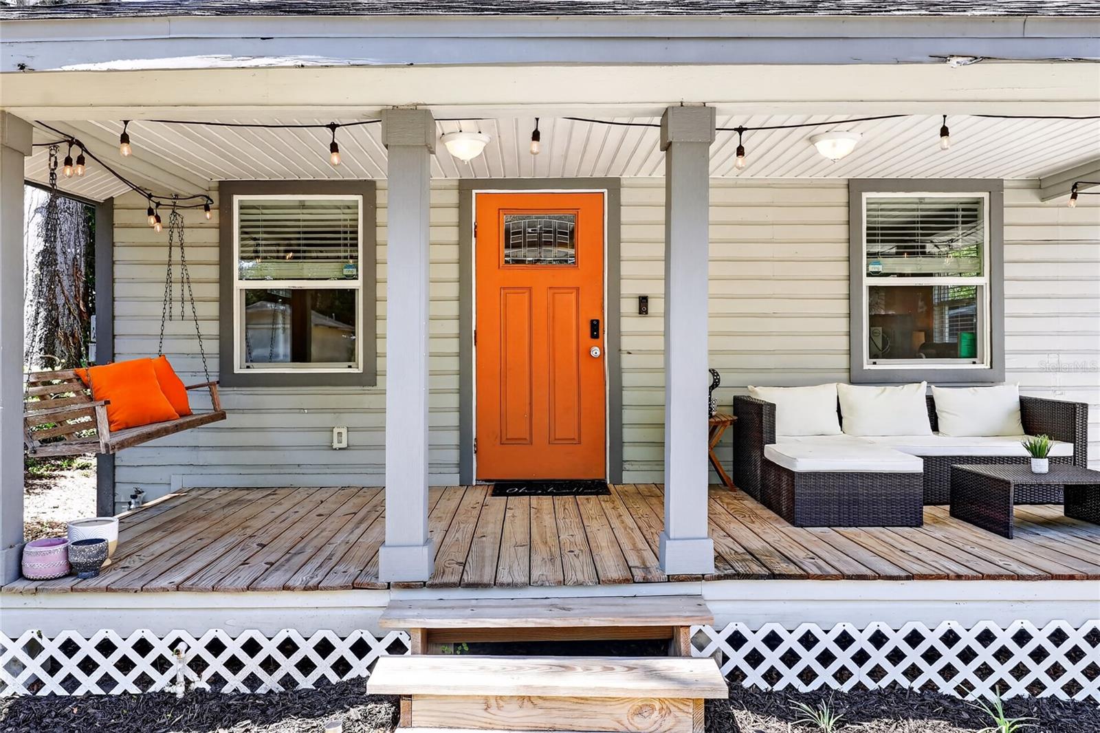 Image 3 of 36 For 1041 Dakota Avenue