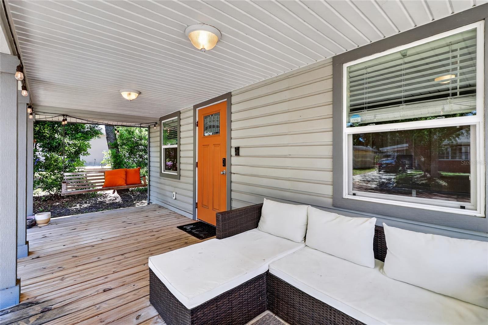 Image 30 of 36 For 1041 Dakota Avenue