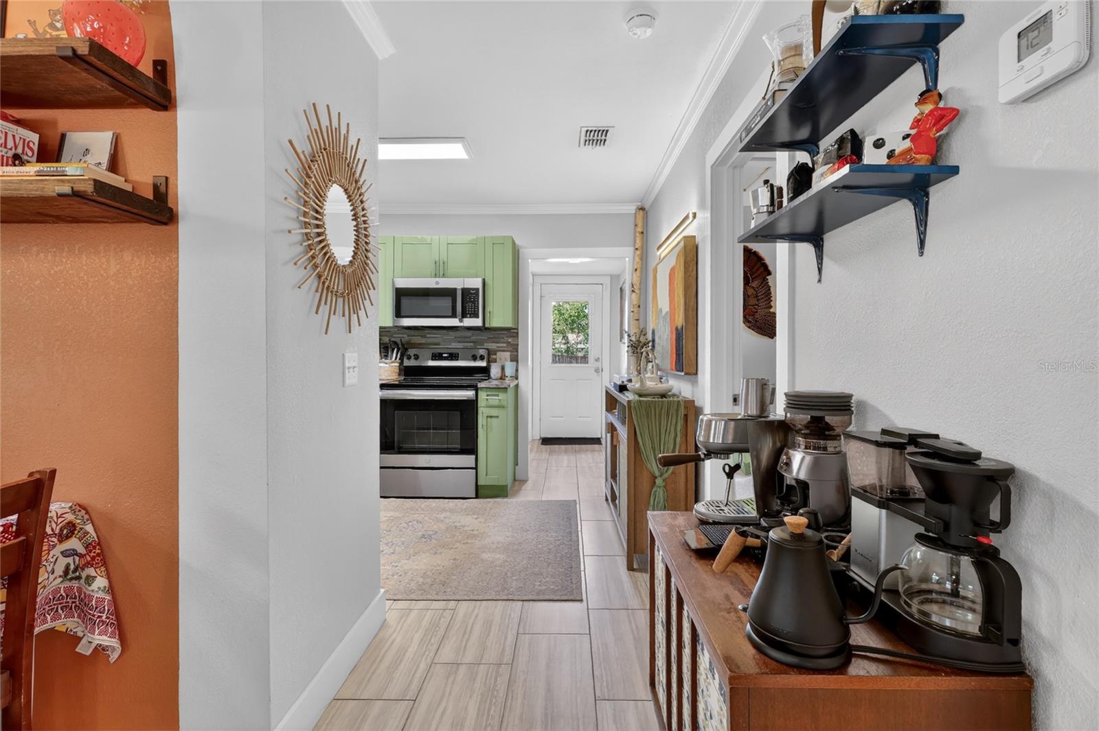 Image 9 of 36 For 1041 Dakota Avenue