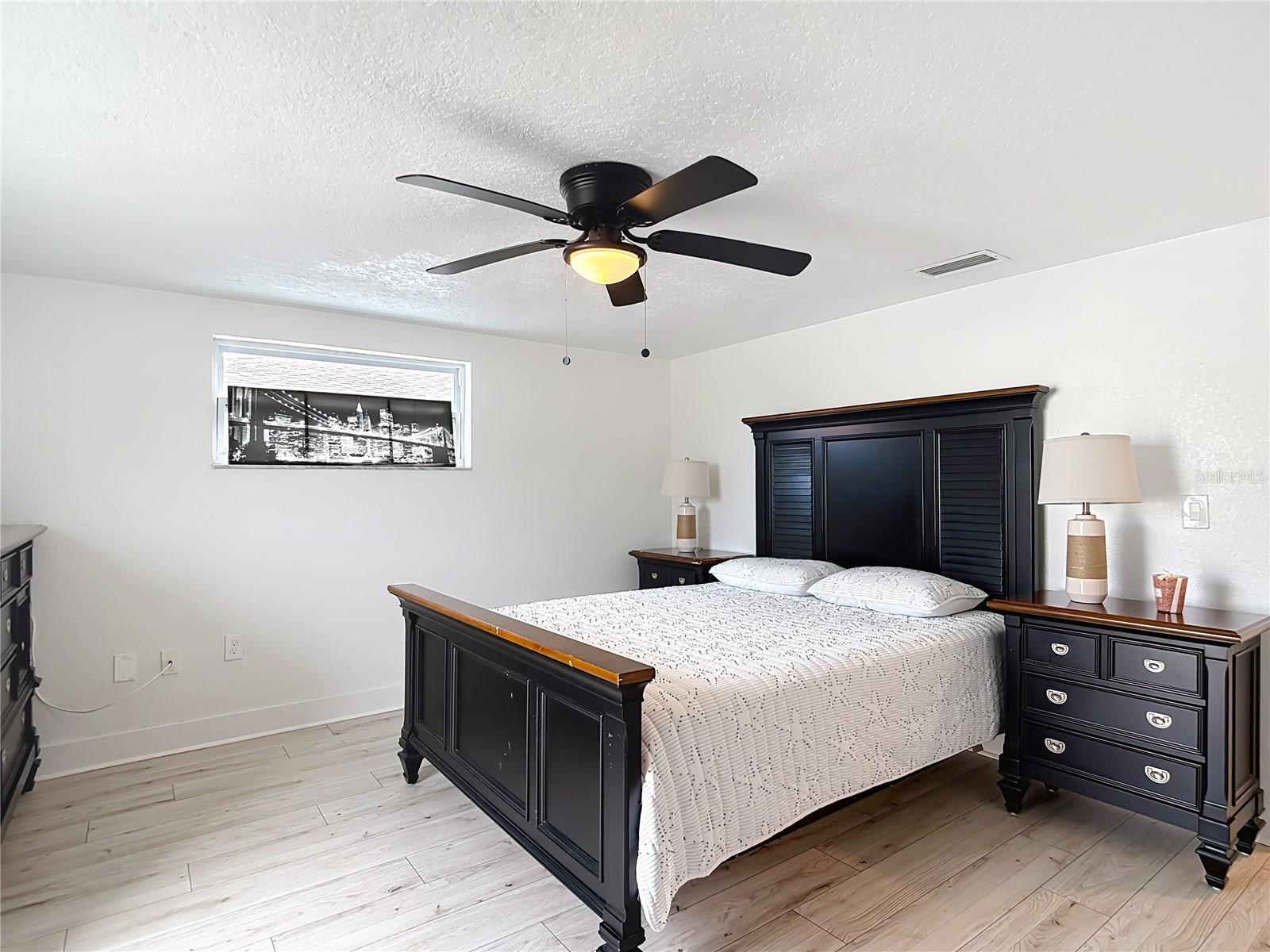 Image 21 of 35 For 4462 Rudder Way