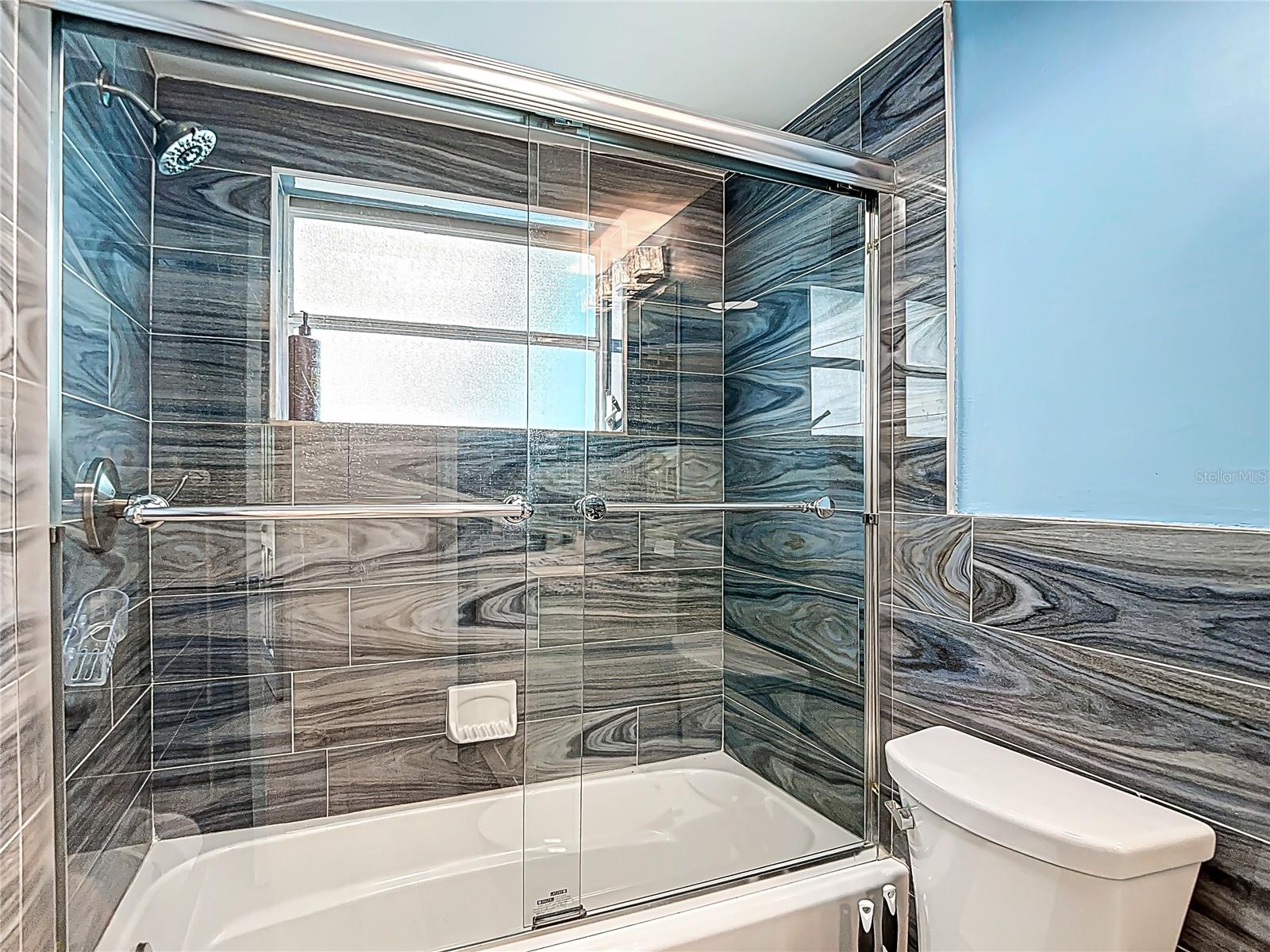 Image 23 of 35 For 4462 Rudder Way