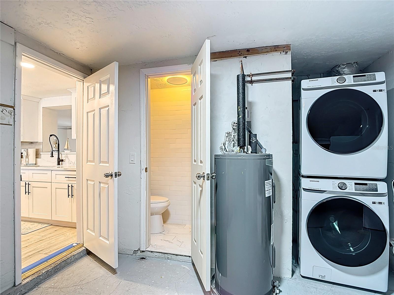 Image 24 of 35 For 4462 Rudder Way