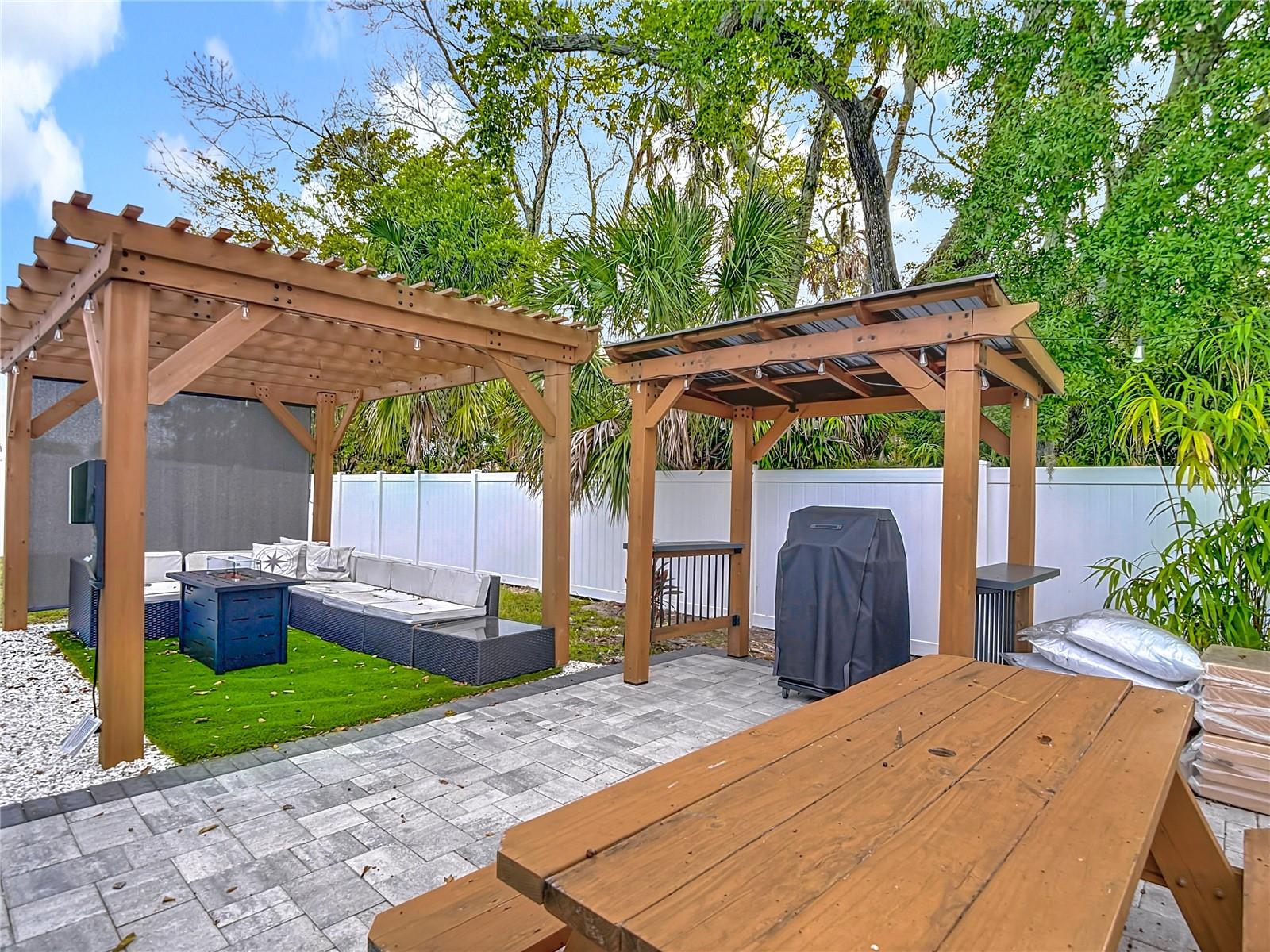 Image 29 of 35 For 4462 Rudder Way