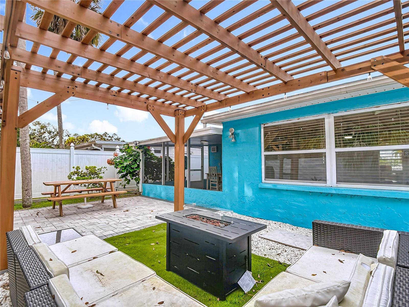 Image 32 of 35 For 4462 Rudder Way